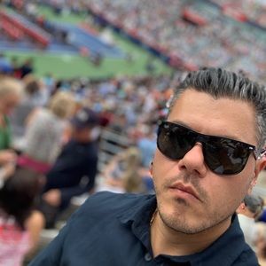 Meet your Posher, Anthony